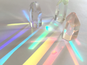 Crystals absorb, store, and amplify energy